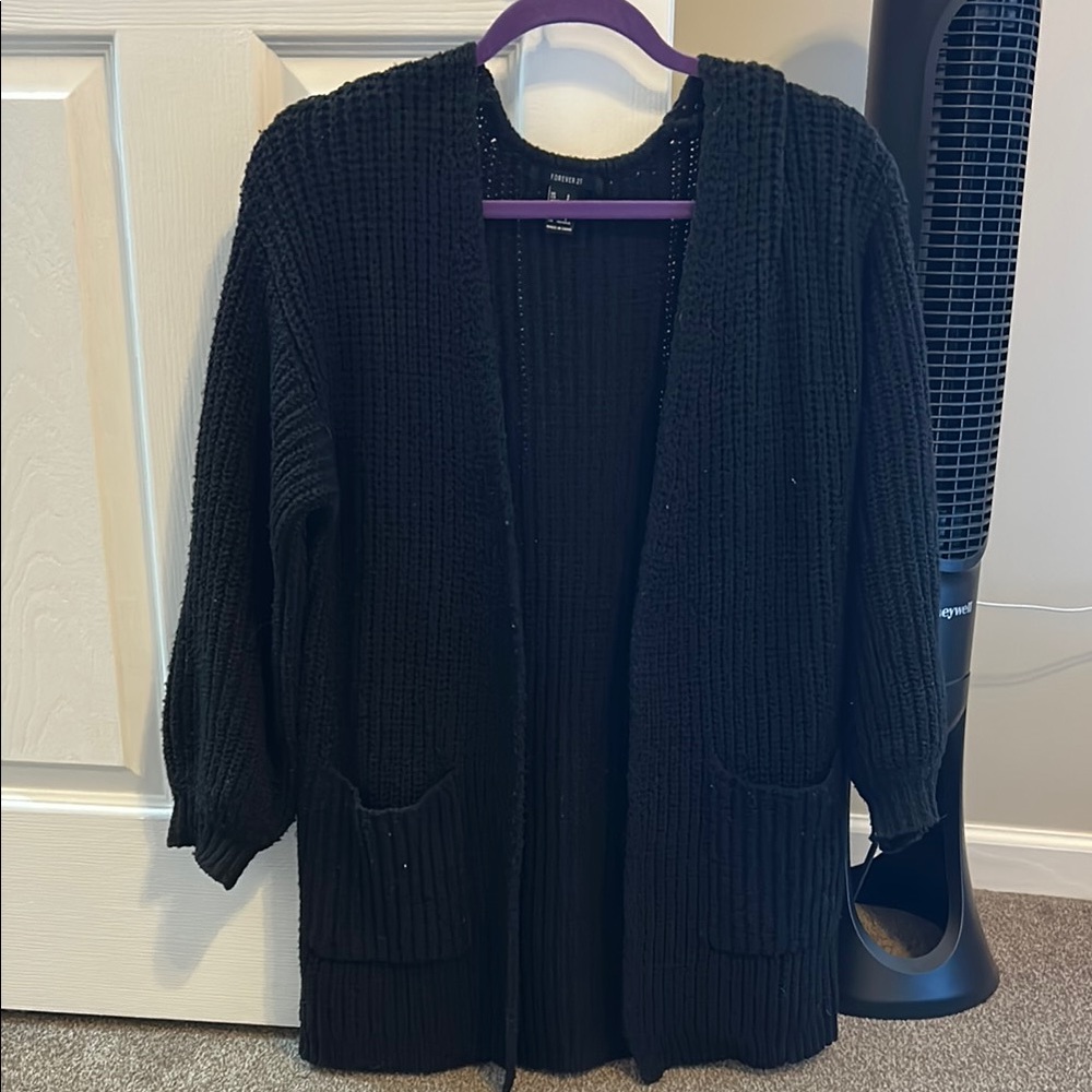 Forever 21 — Black Women's Cardigan